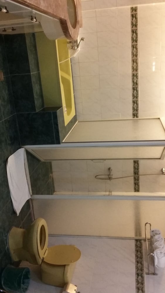 dumaguete royal suite inn