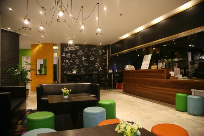 shanghai fish inn bund