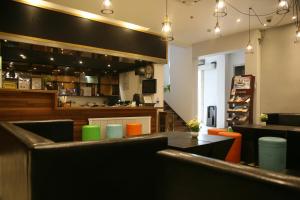 shanghai fish inn bund