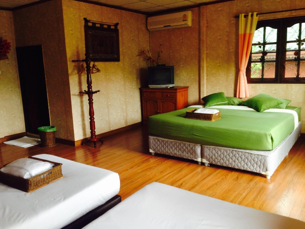 Chiangsangoldenland Resort 1,Chiang Saen>>Chiang Rai,3 star