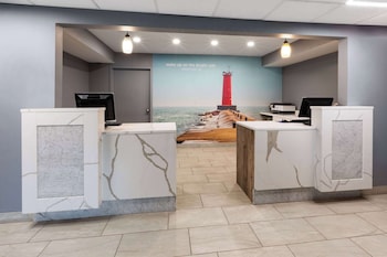 La Quinta Inn By Wyndham Sheboygan,Sheboygan County>>Sheboygan,3 star