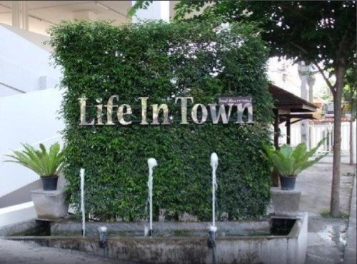 life in town chiangmai