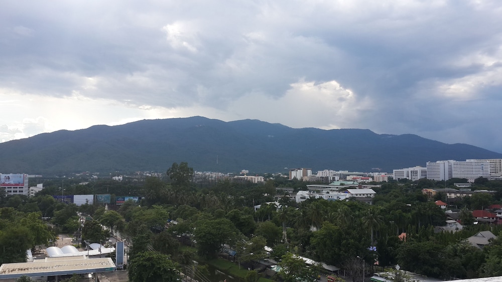 life in town chiangmai