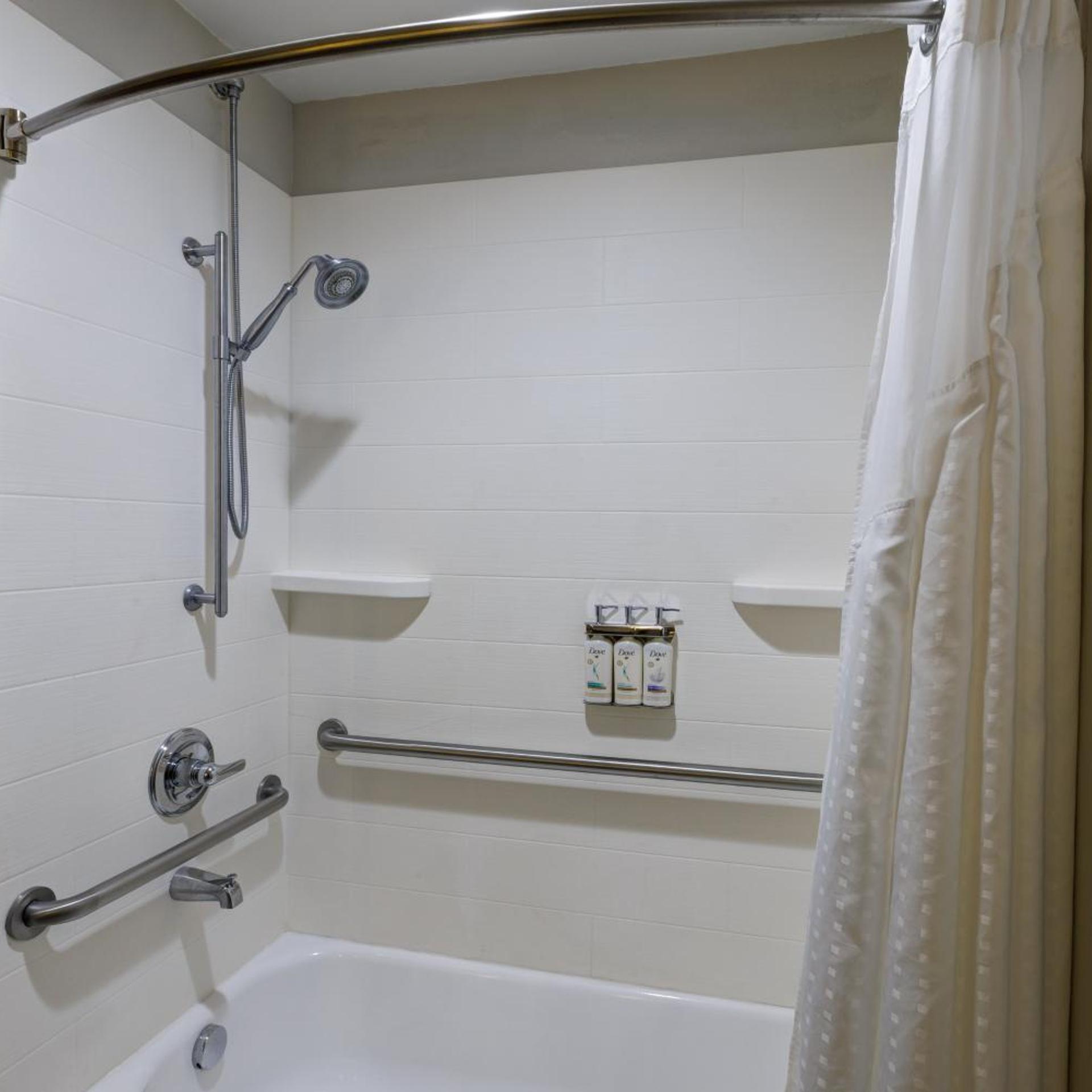 holiday inn express hotel and suites shelbyville indianapolis by ihg