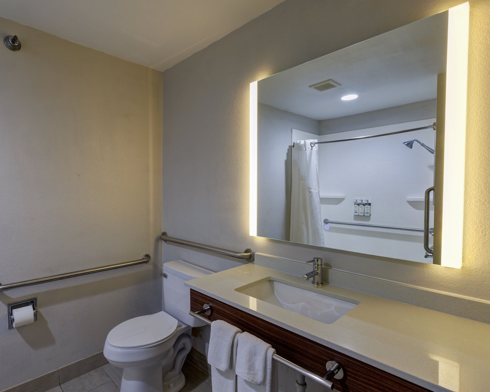 holiday inn express hotel and suites shelbyville indianapolis by ihg