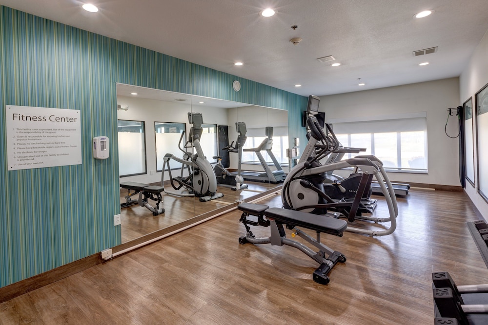 holiday inn express hotel and suites shelbyville indianapolis by ihg