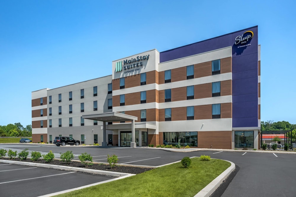sleep inn and suites harrisburg airport hershey south