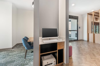 sleep inn and suites harrisburg airport hershey south