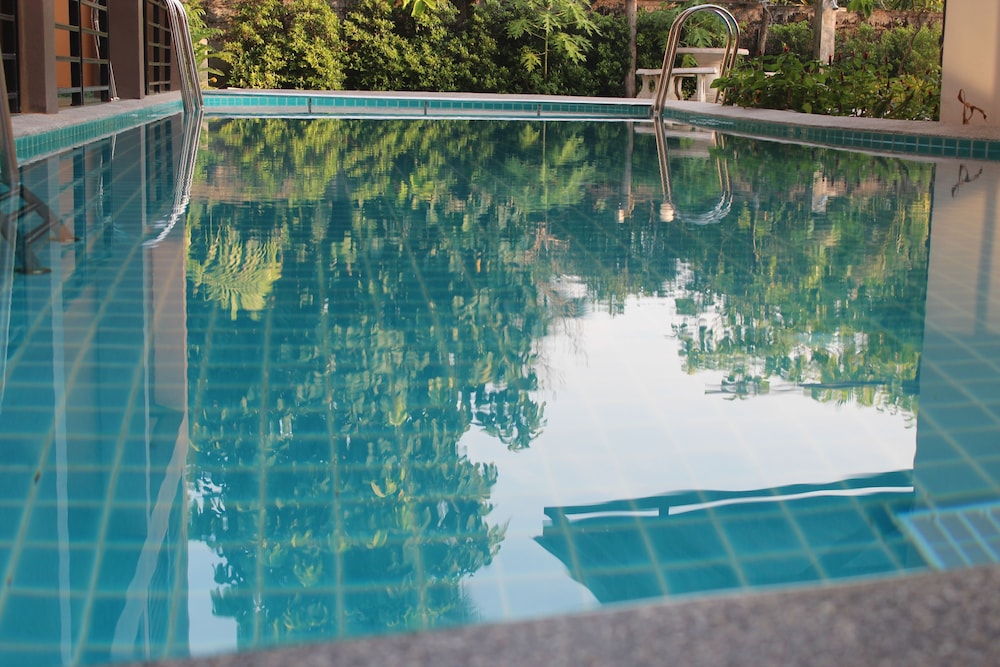 khaolak suthawan resort