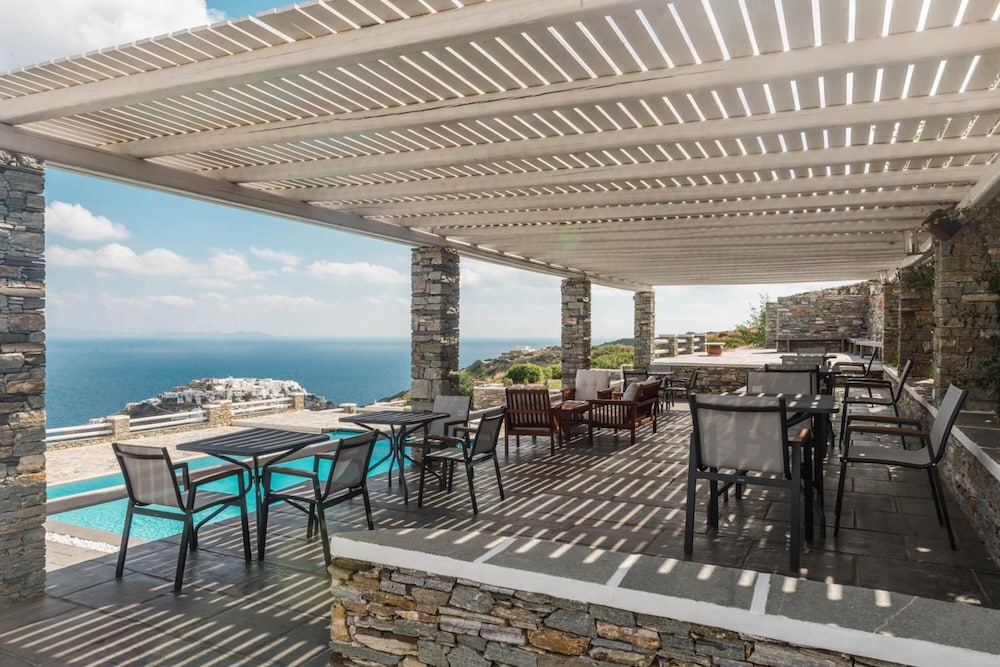 gerofinikas boutique hotel