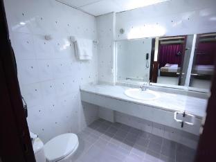 tanha hotel