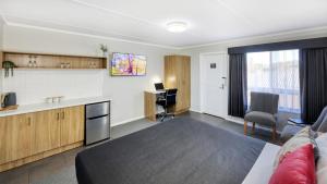 deniliquin motel