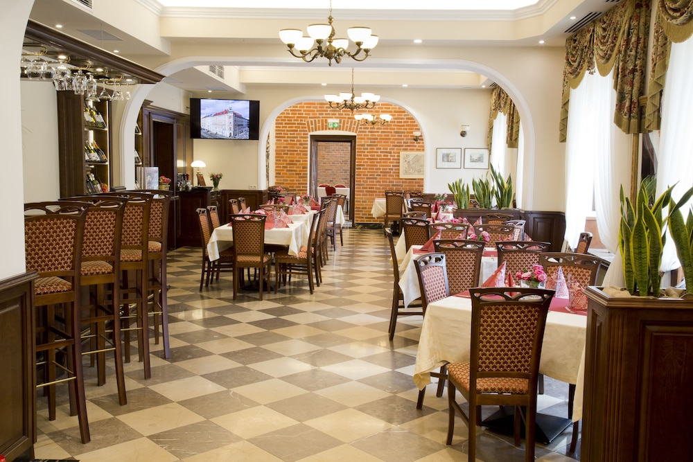 aparthotel basztowa