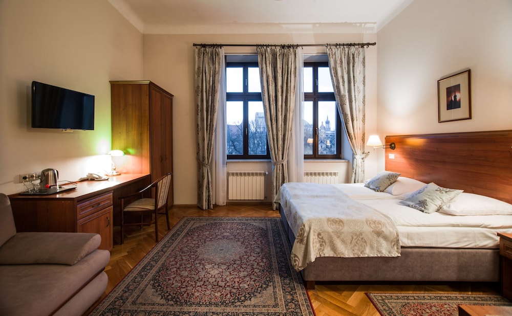 aparthotel basztowa