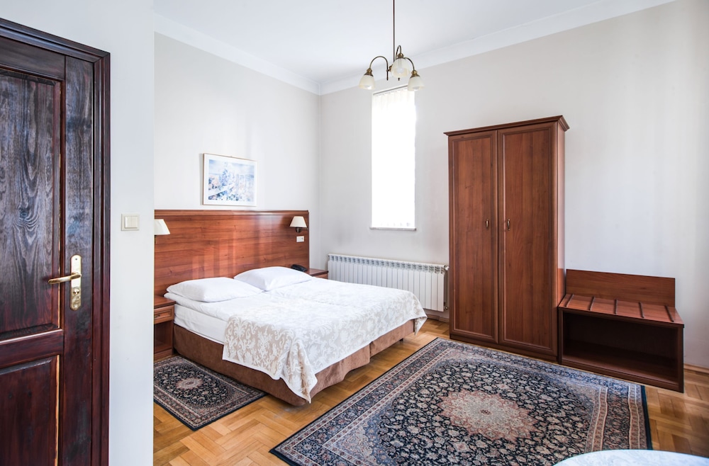 aparthotel basztowa