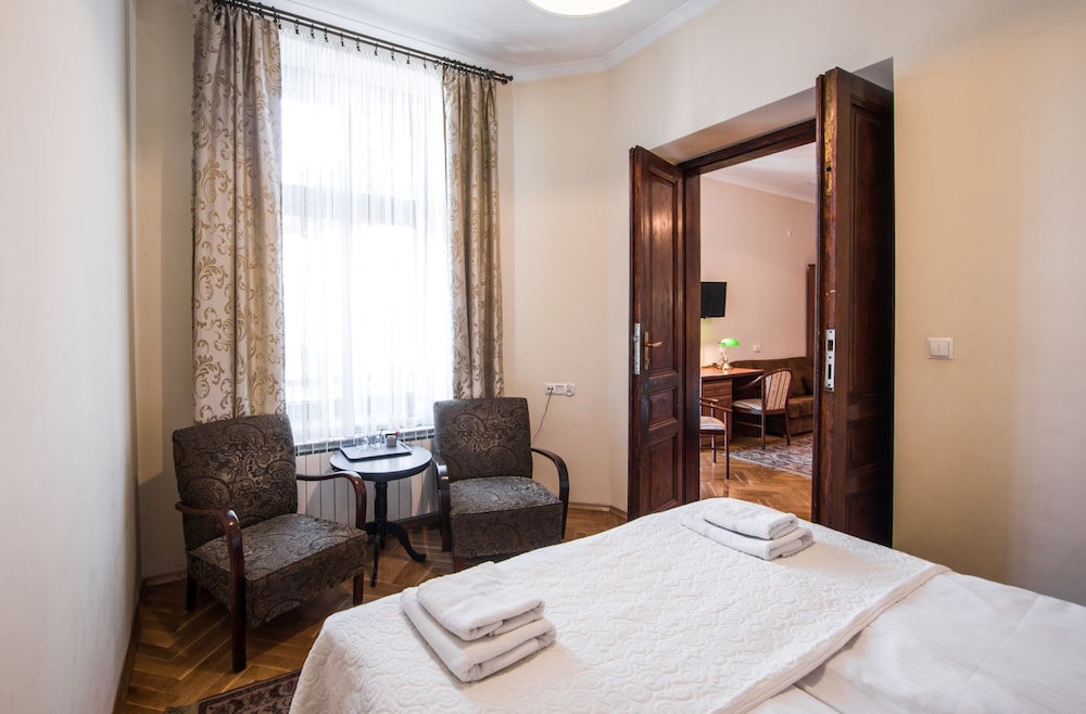 aparthotel basztowa