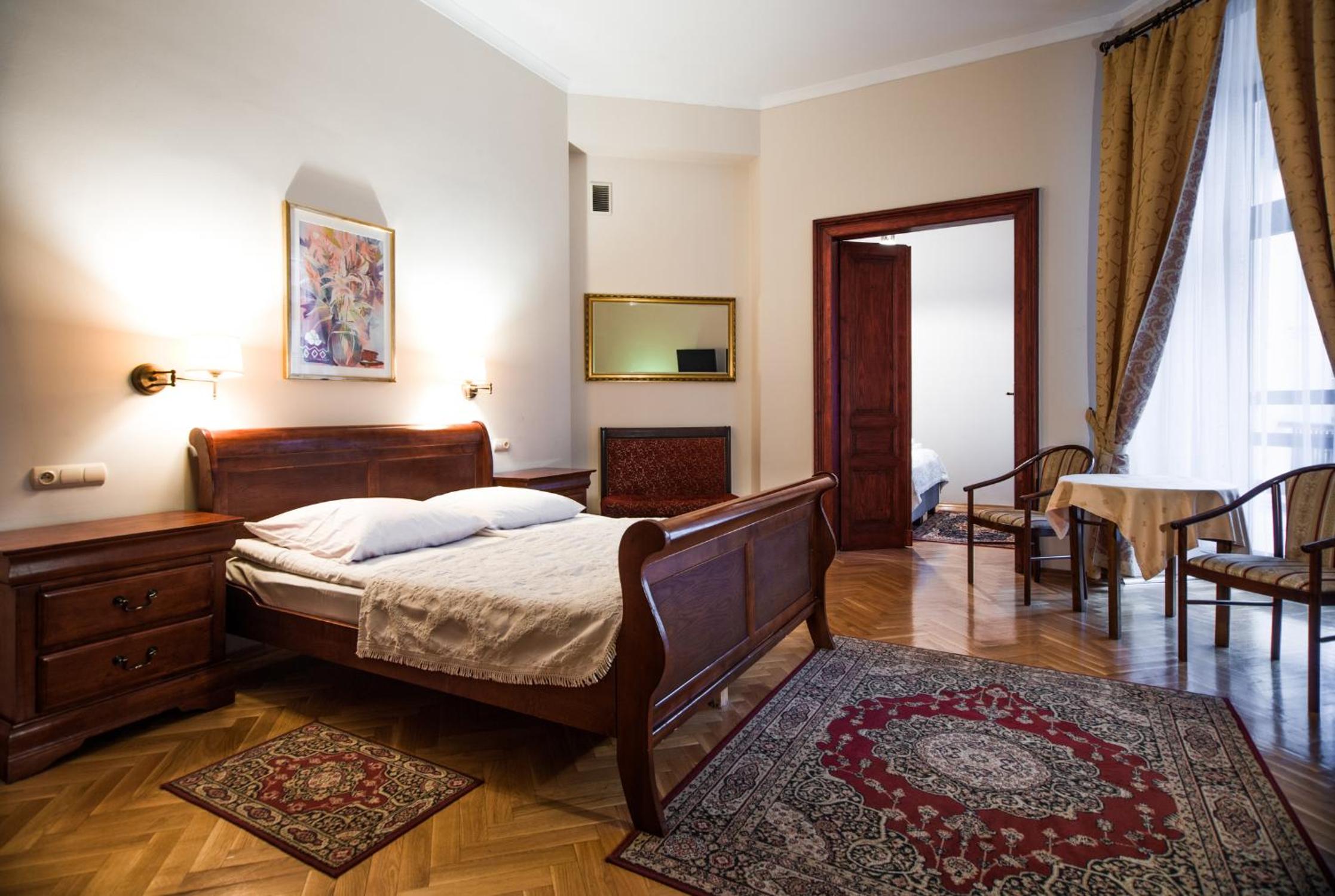 aparthotel basztowa