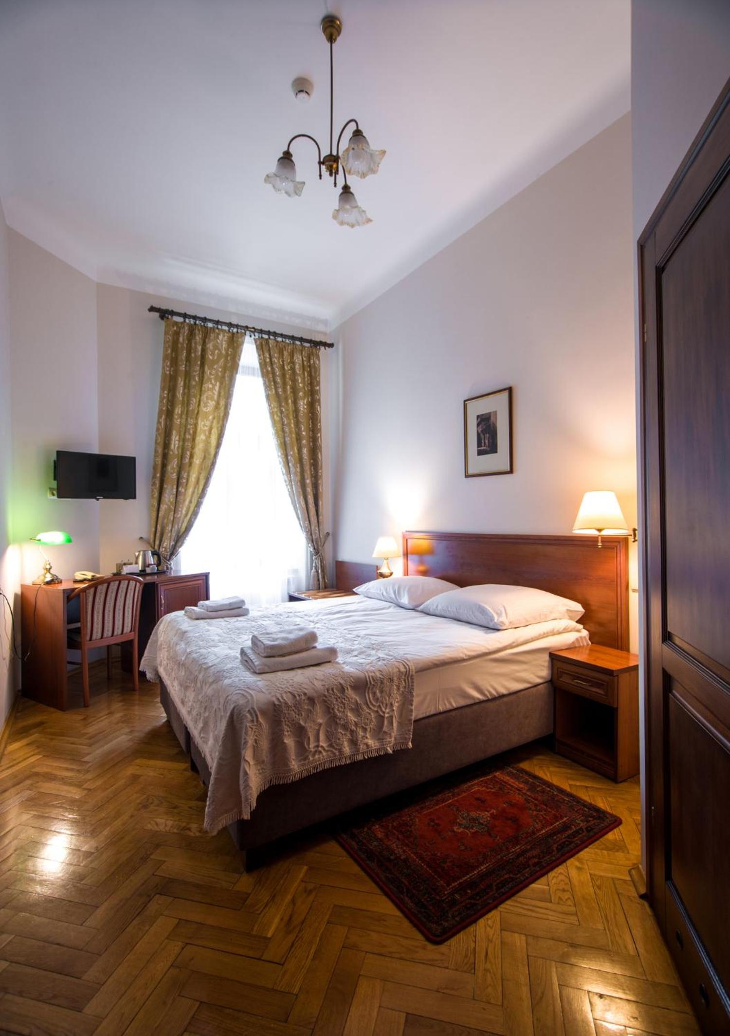 aparthotel basztowa
