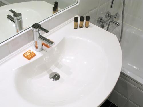 bedford hotel and congress centre