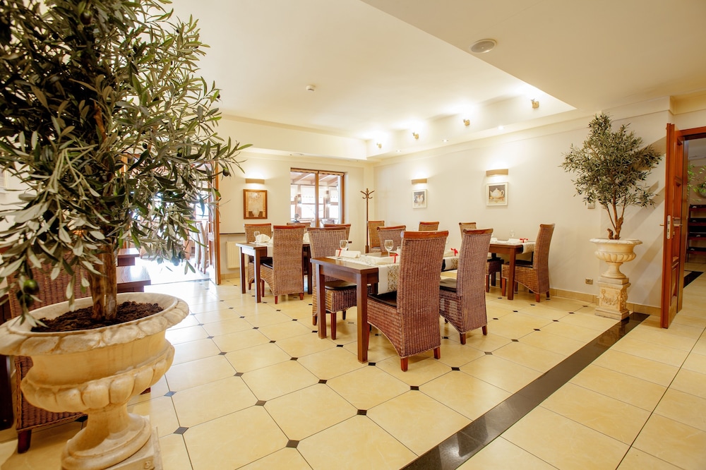 Hotel-Img