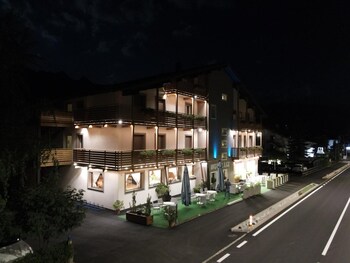 hotel liz