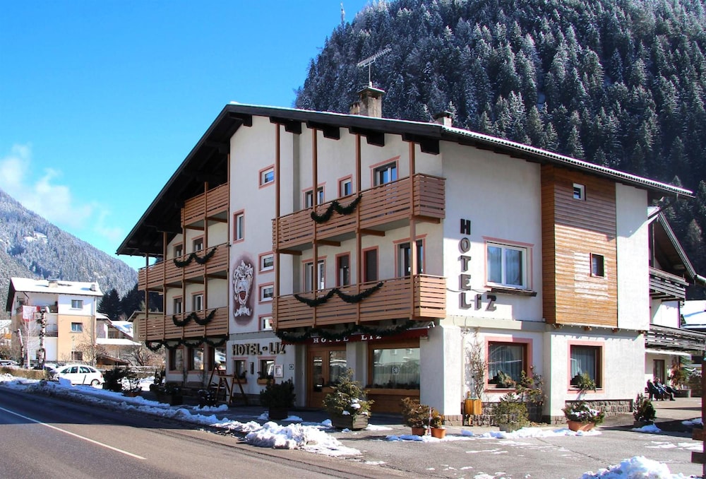 hotel liz