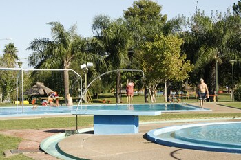hotel village termas del dayman