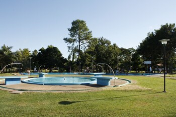 hotel village termas del dayman