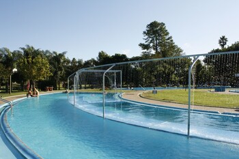 hotel village termas del dayman