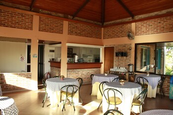 hotel village termas del dayman