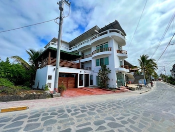 puerto villamil
