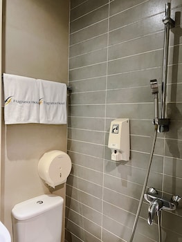 fragrance hotel lavender