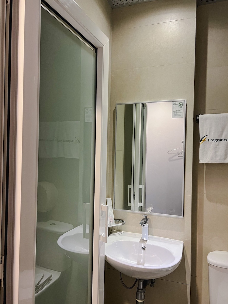 fragrance hotel lavender