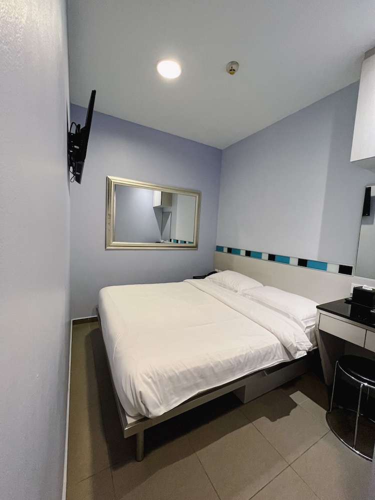 fragrance hotel lavender