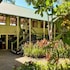 jackaroo treehouse mission beach hostel