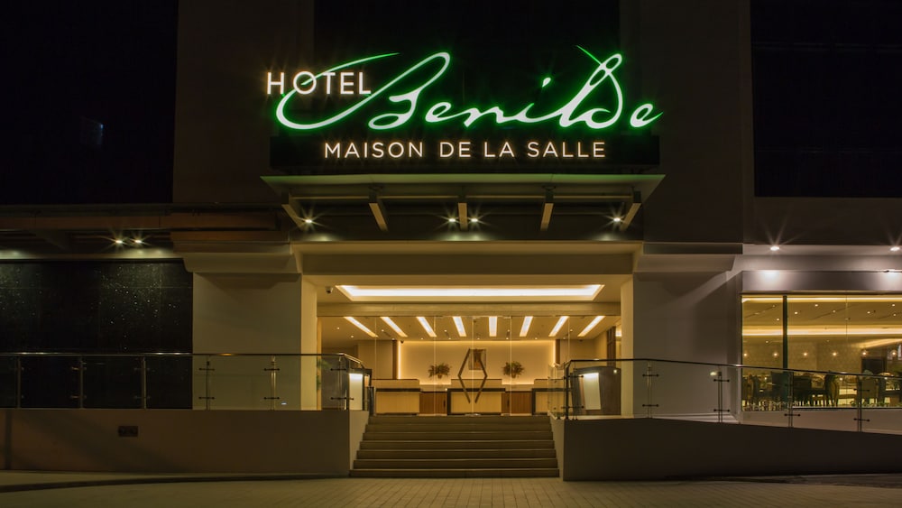 hotel benilde maison de la salle
