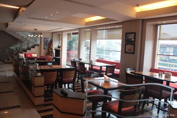 soleste suites