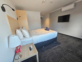 econo lodge rivervale