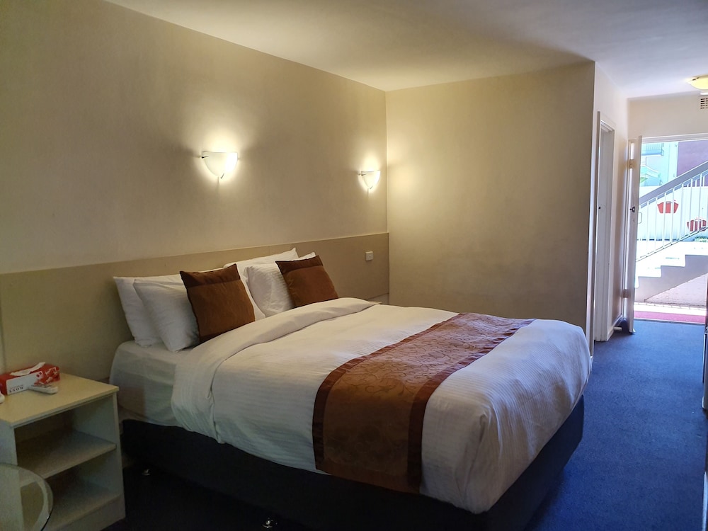 econo lodge rivervale