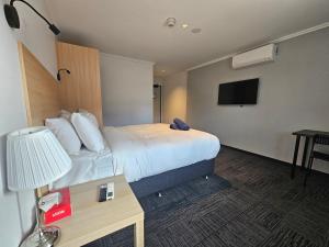 econo lodge rivervale