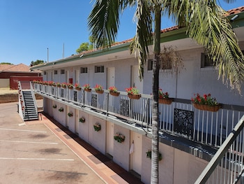 econo lodge rivervale