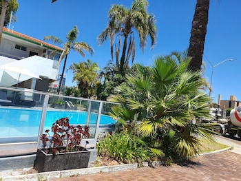 econo lodge rivervale