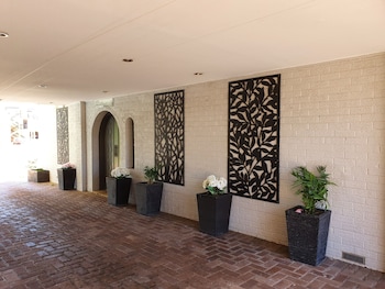 econo lodge rivervale