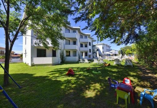 residence marina di cecina
