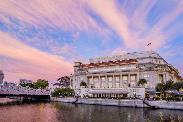 the fullerton hotel singapore