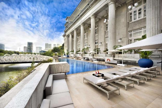 the fullerton hotel singapore