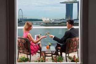 the fullerton hotel singapore