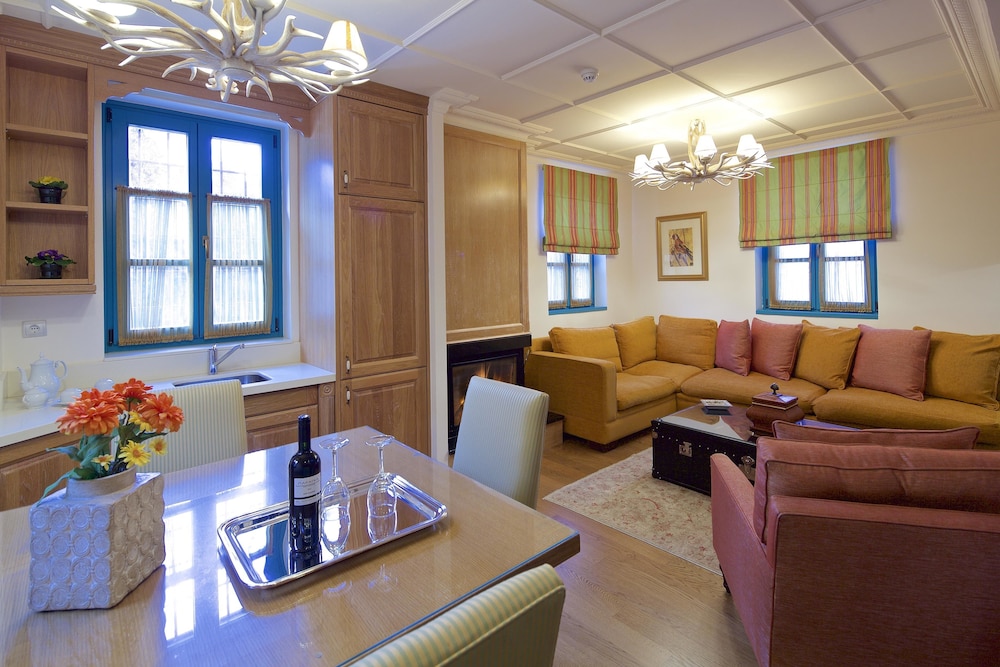 zagori suites luxury residences