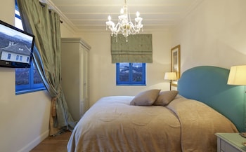 zagori suites luxury residences