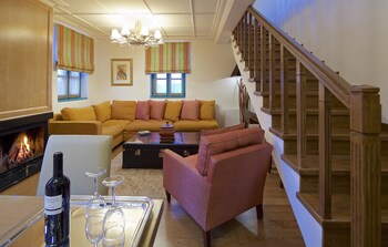 zagori suites luxury residences